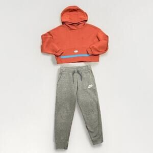 Girls Nike Sweatsuit Set Size Medium Cropped